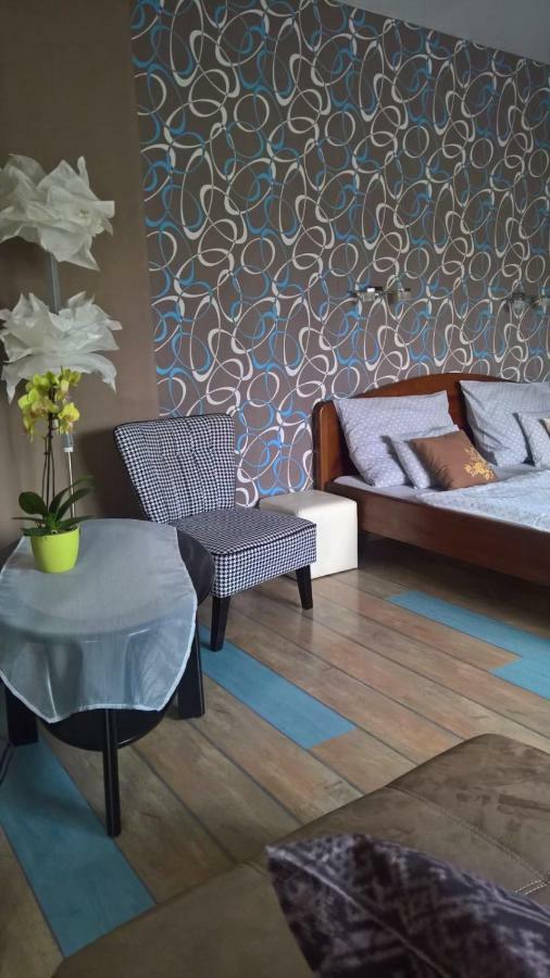 264 Lepes Vendeghaz Hotel ชาร์วาร์ ภายนอก รูปภาพ